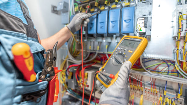 Best Electrical Repair Services  in Janesville, WI